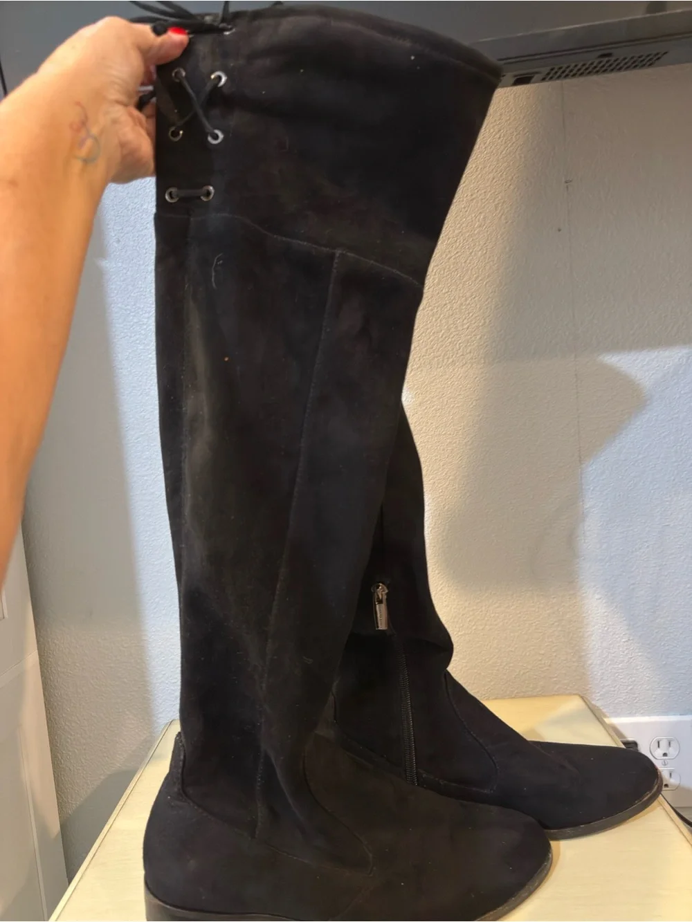 Vince Camuto Black Suede Over-the-Knee Lace-Up Boots Womens Size 11 Flat Heel